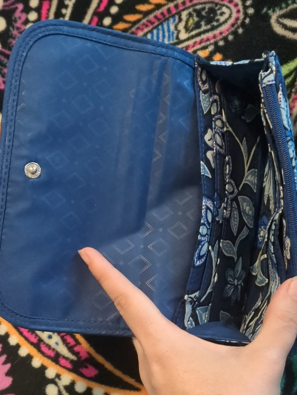 Vera Bradley Blue Floral Quilted Clutch Wallet Wristlet Tropics Tapestry - Picture 5 of 7